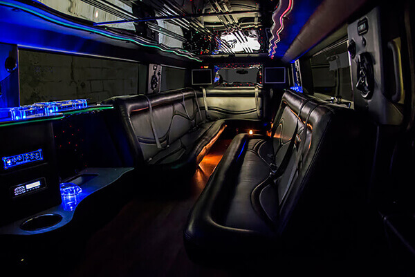 hummer limo amenities